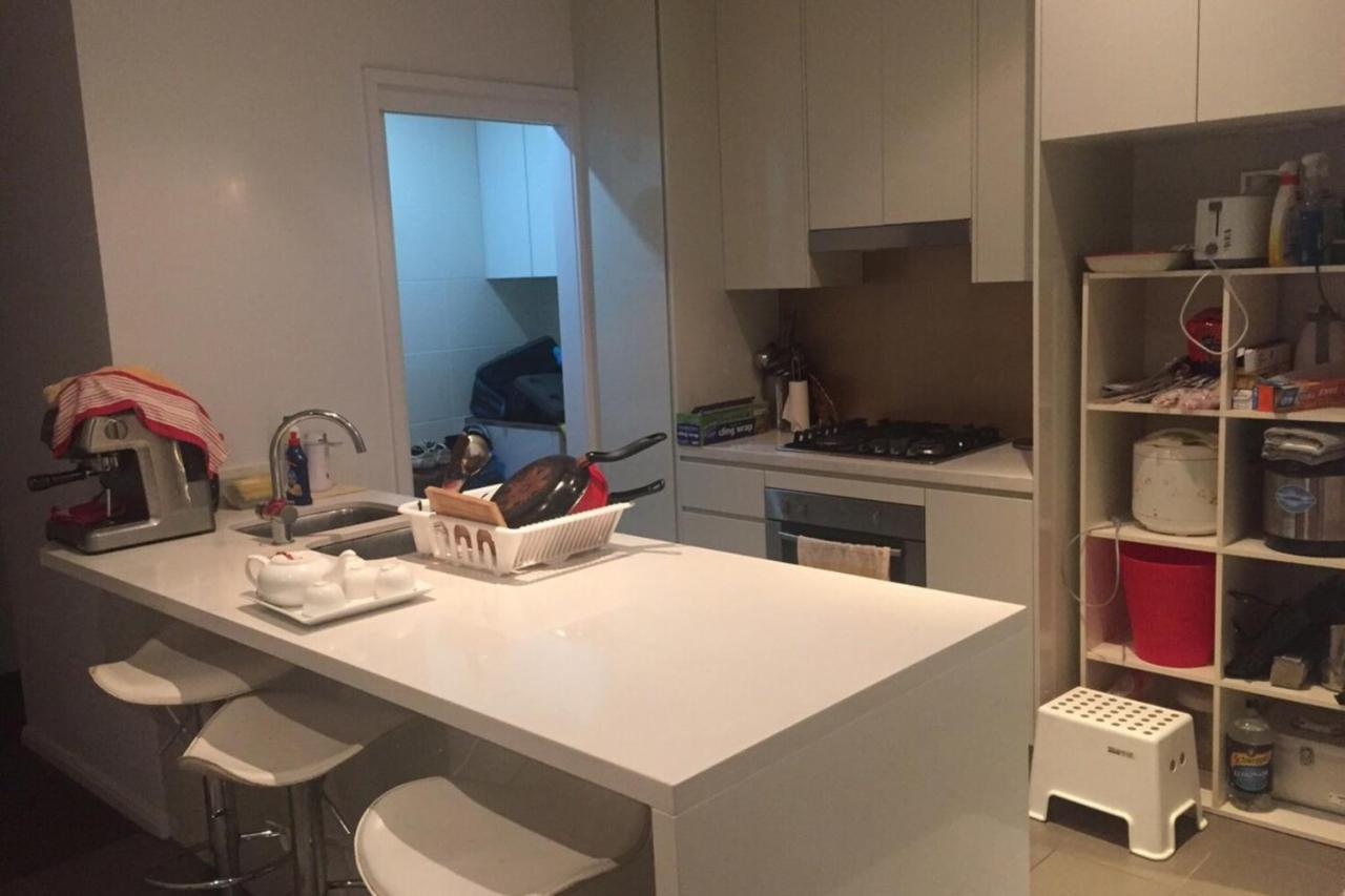 Sun-Drenched 3 Bedroom Apartment In Turrella Mascot Extérieur photo